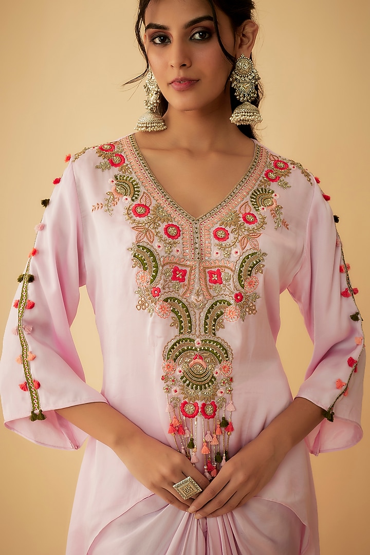 Onion Pink Organza Thread Embroidered Kurta Set by 1999AD By Amita & Deepak at Pernia's Pop Up Shop