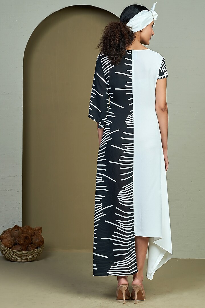 Black & White Georgette Tunic by 1999AD By Amita & Deepak at Pernia's Pop Up Shop