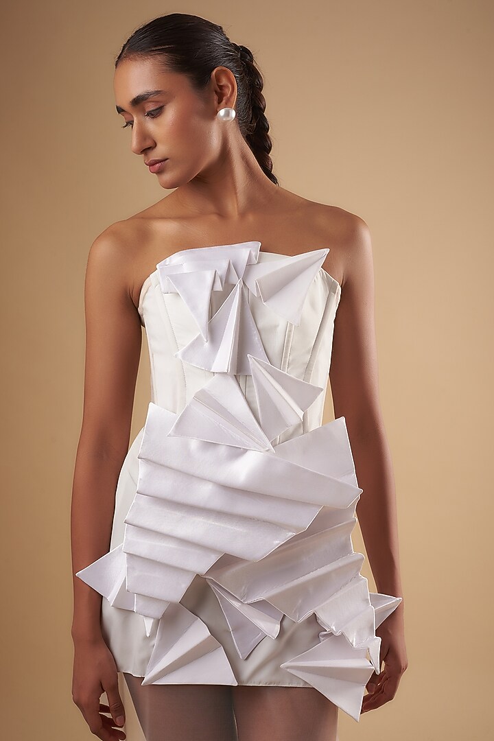 White Crepe & Net Origami Party Wear Gown by Ada Malik at Pernia's Pop Up Shop