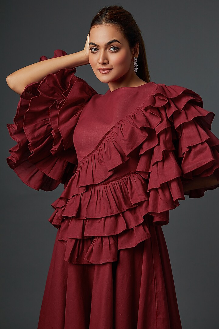 khaadi red dress This Bespoke Khaadi Silk Hand Embroidered outfit is by @zainabshahcouture