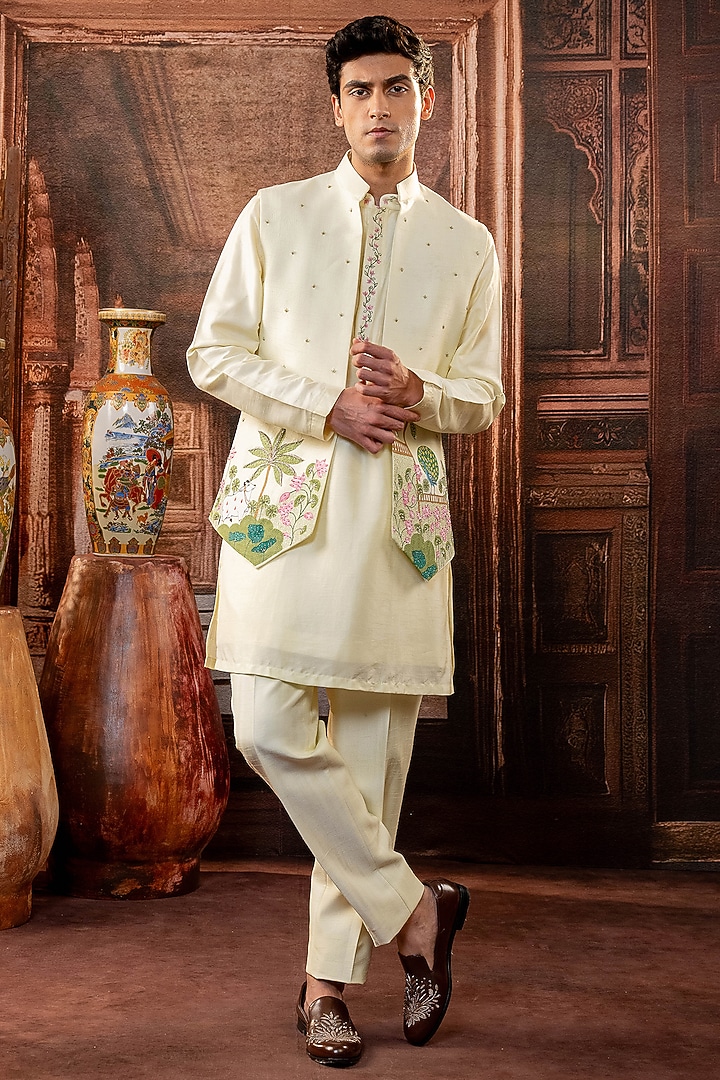 Yellow Dupion Silk Handpainted Bundi Jacket Set by ADANI at Pernia's Pop Up Shop