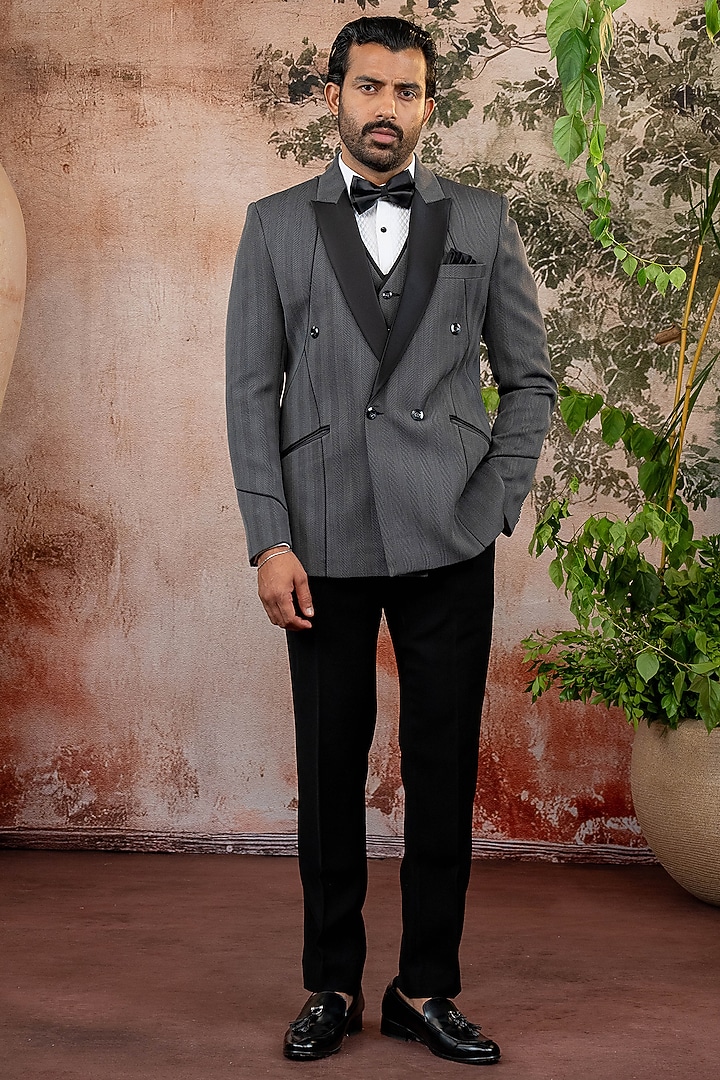 Grey Suiting Fabric Tuxedo Set by ADANI at Pernia's Pop Up Shop