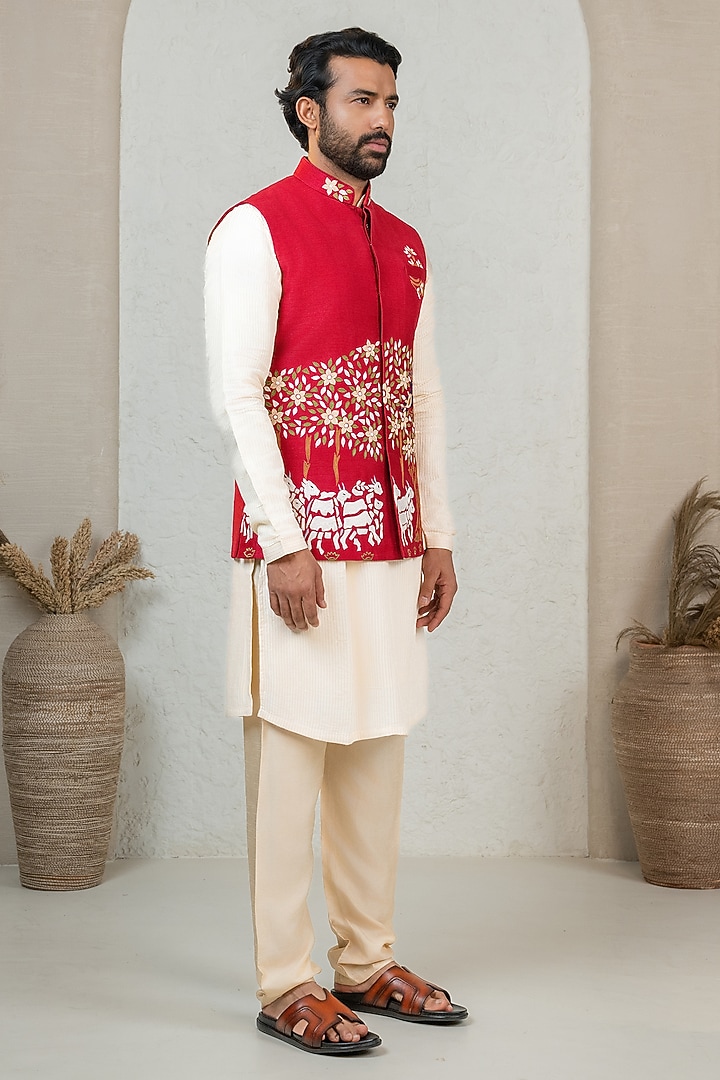 Maroon Raw Silk Machine Embroidered Bundi Jacket Set by ADANI at Pernia's Pop Up Shop