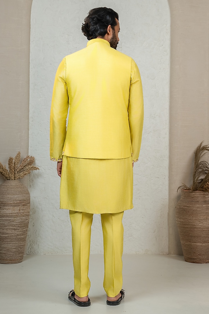 Yellow Dupion Mirror Work Bundi Jacket Set by ADANI at Pernia's Pop Up Shop