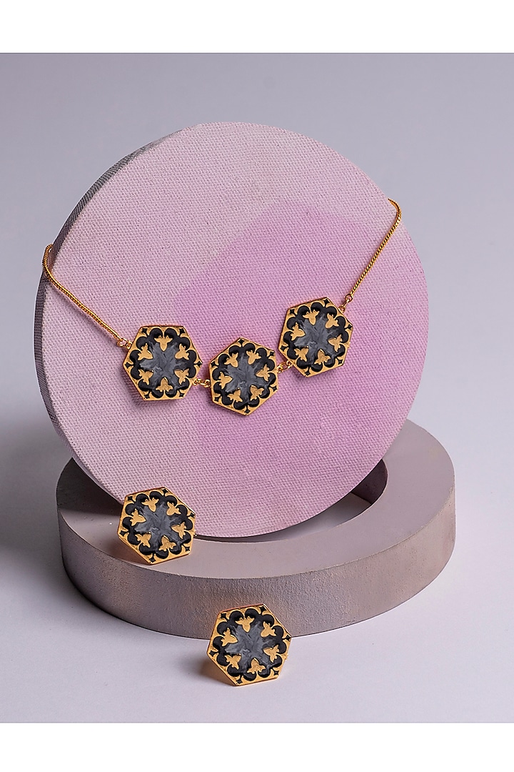 Gold Finish Necklace Set With Enamel by Aditi Bhatt