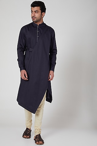 Black Kurta Set by Aditya Dugar