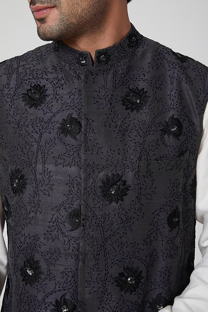 Blue Embroidered Waistcoat by Aditya Dugar at Pernia's Pop Up Shop
