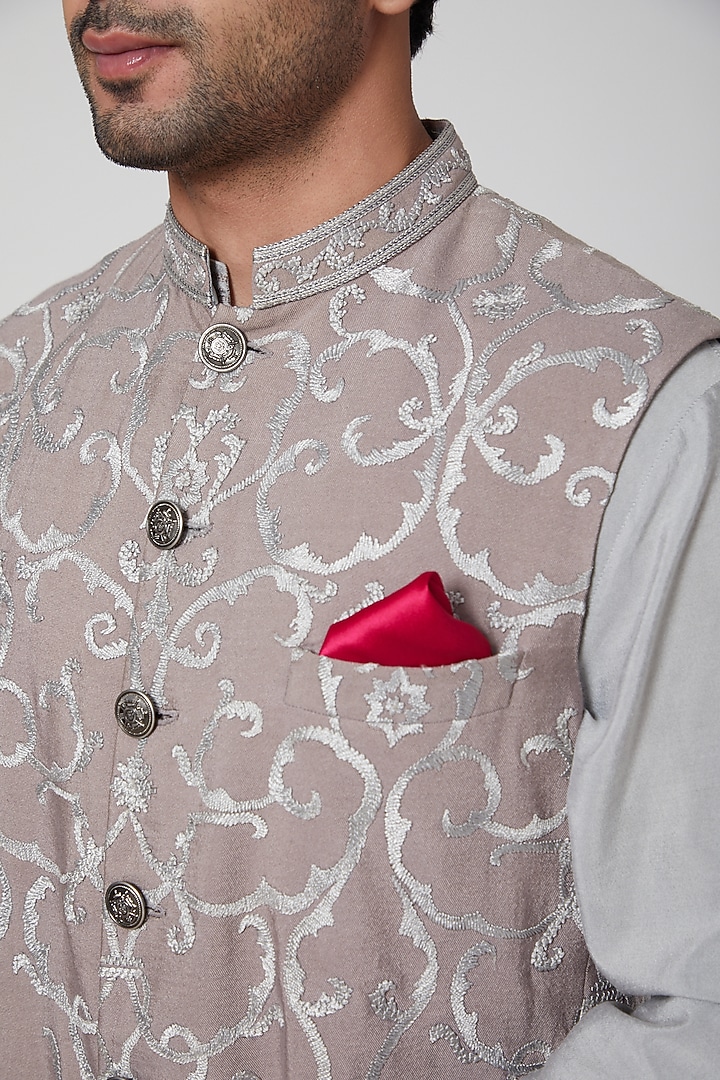 Grey Embroidered Waistcoat by Aditya Dugar at Pernia's Pop Up Shop