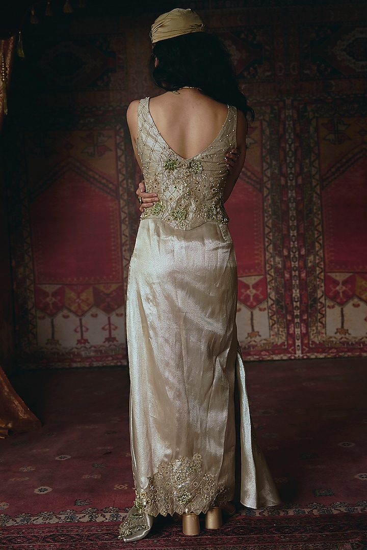 Pearl Gold Pure Tissue 3D Floral Embellished Draped Skirt Set by Aditi Gupta at Pernia's Pop Up Shop