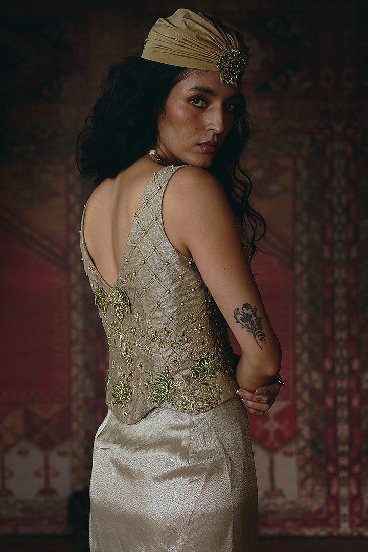 Pearl Gold Pure Tissue 3D Floral Embellished Draped Skirt Set by Aditi Gupta at Pernia's Pop Up Shop