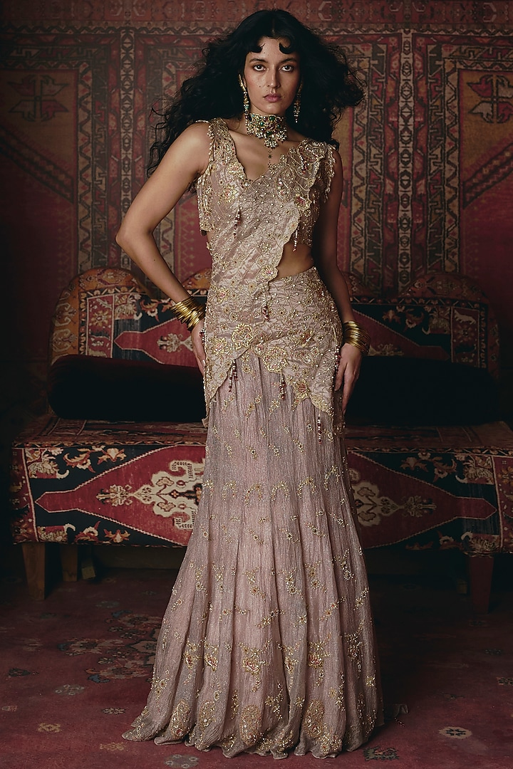 Rose Gold Crushed Tissue Embroidered Draped Reception Saree Set by Aditi Gupta at Pernia's Pop Up Shop
