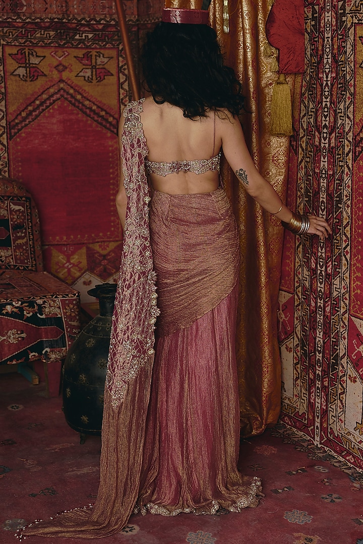 Blush Pink Crushed Tissue Thread Work Pre-Draped Reception Saree Set by Aditi Gupta at Pernia's Pop Up Shop
