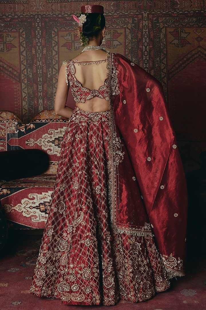 Maroon Pure Tissue 3D Floral Embroidered Bridal Lehenga Set by Aditi Gupta at Pernia's Pop Up Shop