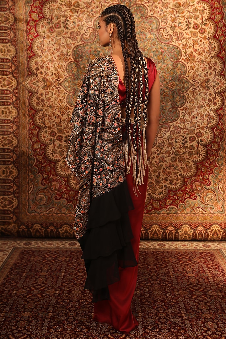 Red Satin Applique Embroidered Draped Skirt Reception Saree Set by Aditi Gupta at Pernia's Pop Up Shop