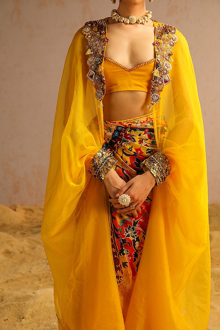 Yellow Organza Sequins Work Cape Set by Aditi Gupta at Pernia's Pop Up Shop