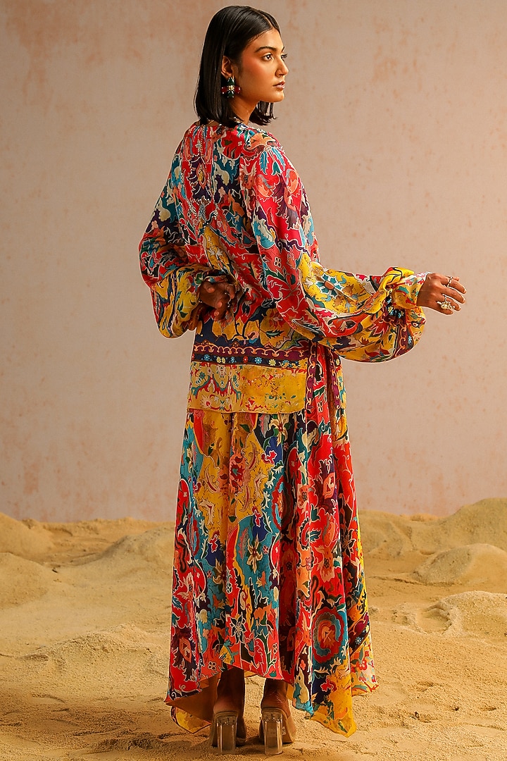 Yellow Georgette Satin Aari Embroidered Short Kurta Set by Aditi Gupta at Pernia's Pop Up Shop