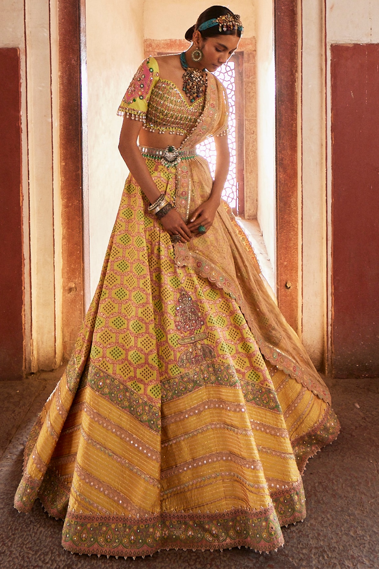 Exploring the Latest Banarasi Lehenga Designs of the year - Sacred Weaves