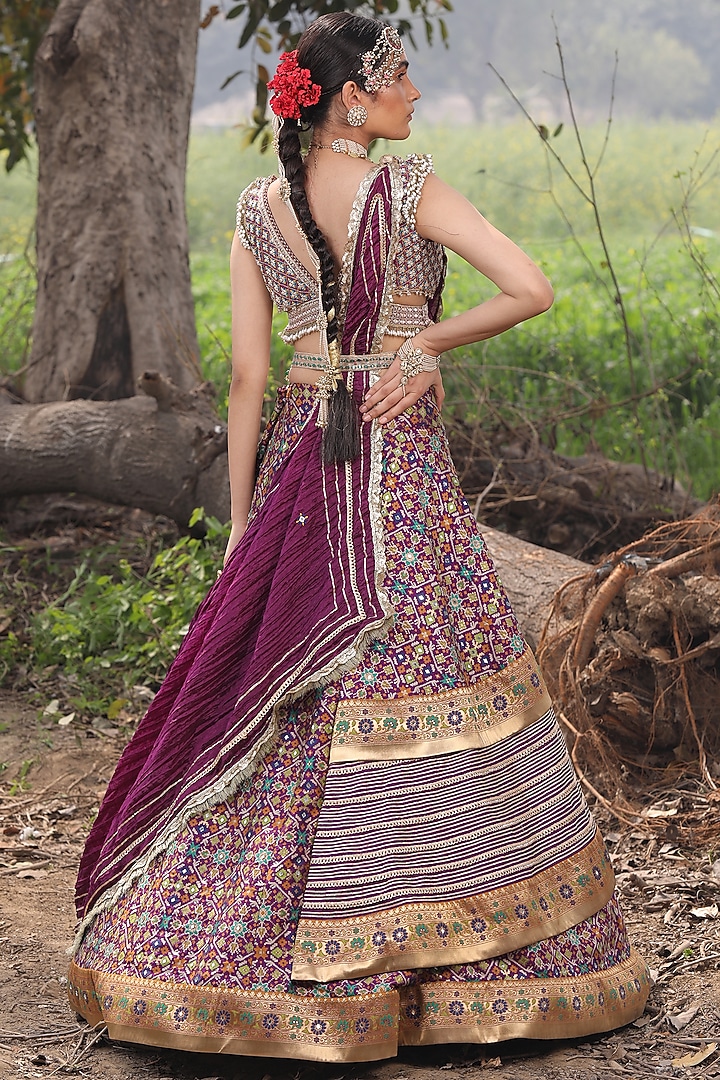 Purple Mirror Embroidered Wedding Lehenga Set by Aditi Gupta at Pernia's Pop Up Shop