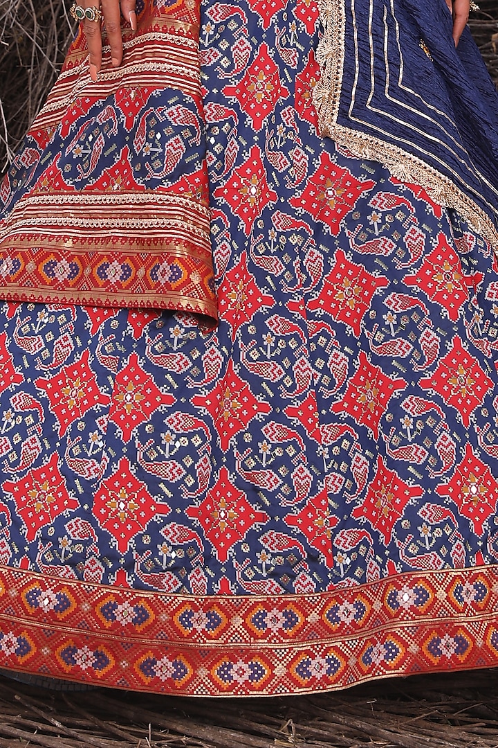 Light Red & Blue Embroidered Wedding Lehenga Set by Aditi Gupta at Pernia's Pop Up Shop