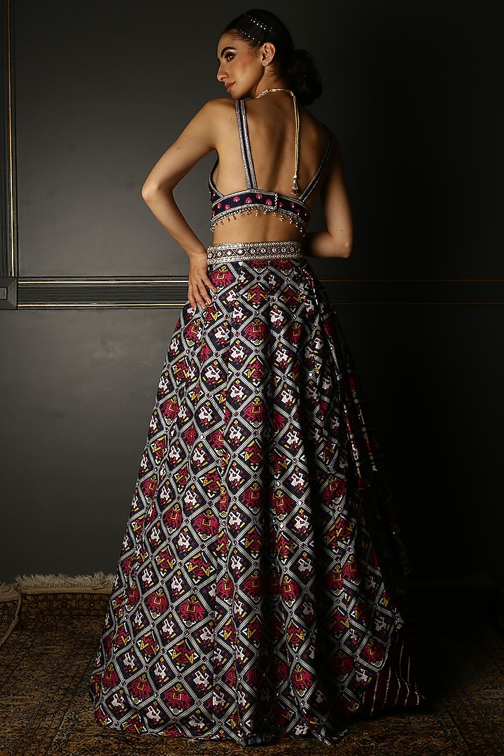 Midnight Blue Silk Embroidered Wedding Lehenga Set by Aditi Gupta at Pernia's Pop Up Shop