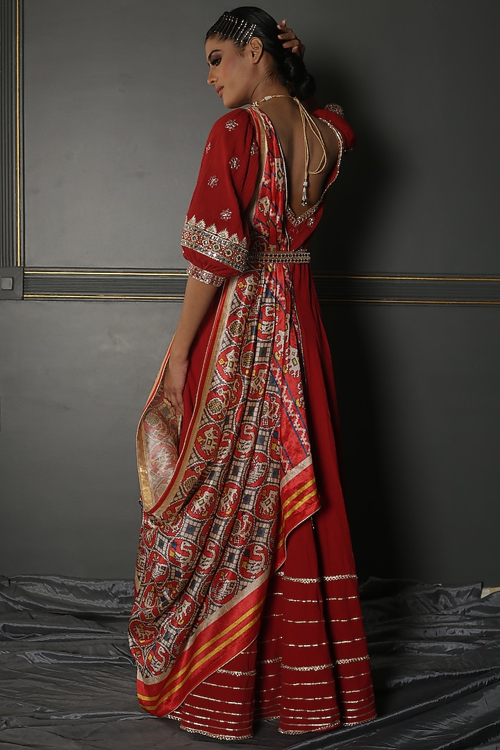 Ruby Red Embroidered Wedding Anarkali Set by Aditi Gupta at Pernia's Pop Up Shop