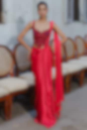 Red Satin Draped Wedding Saree Set by Aditi Gupta at Pernia's Pop Up Shop