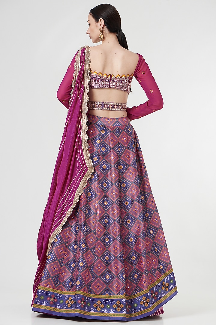 Pink Layered Embroidered Wedding Lehenga Set by Aditi Gupta at Pernia's Pop Up Shop