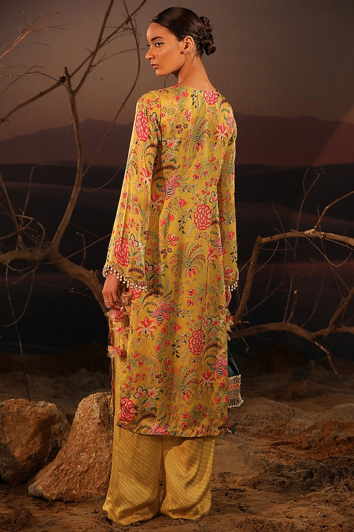 Mustard Satin Hand Embroidered Kurta Set by Aditi Gupta at Pernia's Pop Up Shop