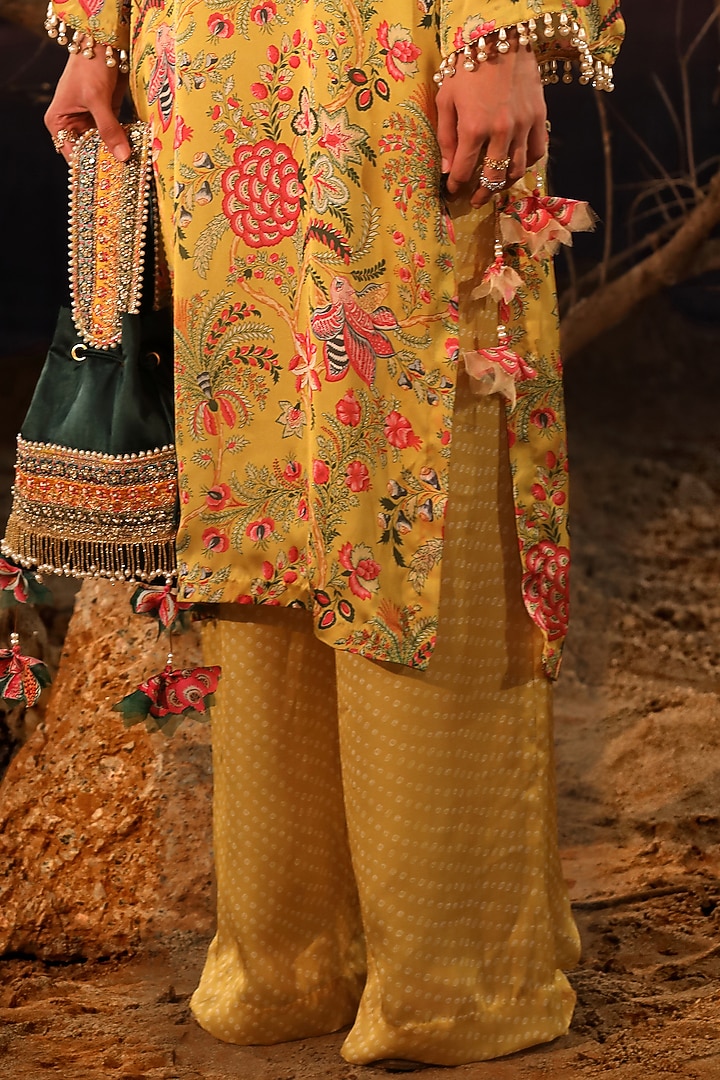 Mustard Satin Hand Embroidered Kurta Set by Aditi Gupta at Pernia's Pop Up Shop