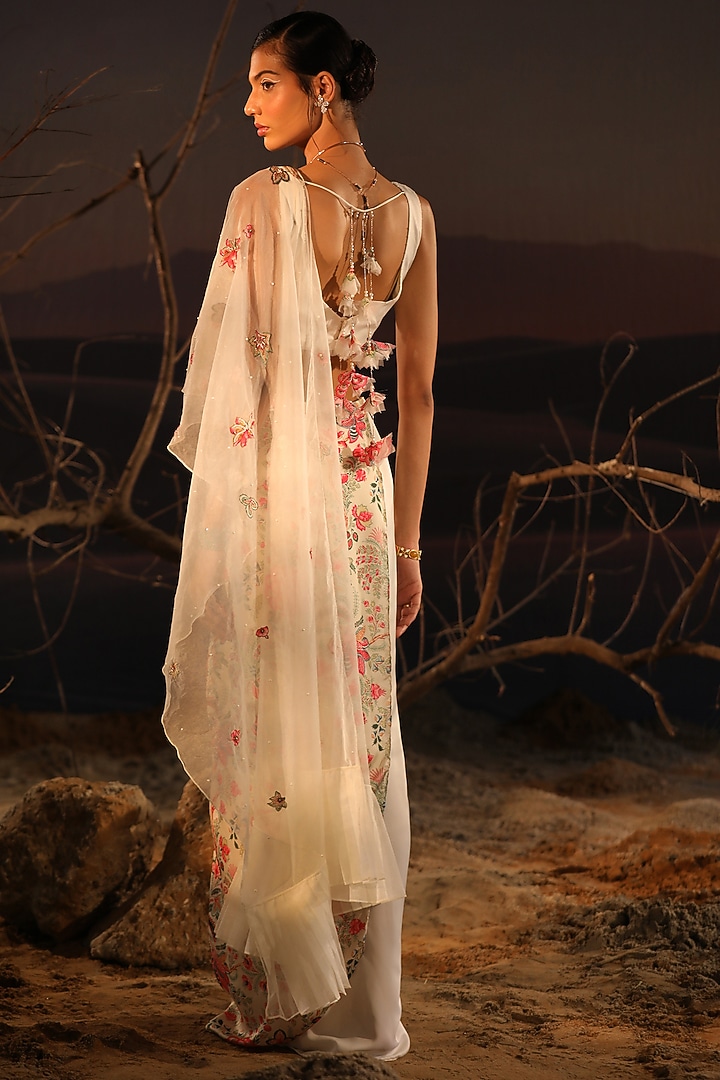 Ivory Satin & Organza Hand Embroidered Wedding Saree Set by Aditi Gupta at Pernia's Pop Up Shop