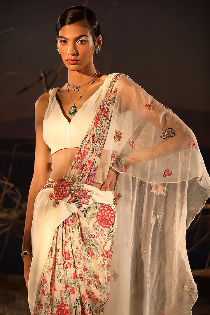 Ivory Satin & Organza Hand Embroidered Wedding Saree Set by Aditi Gupta at Pernia's Pop Up Shop