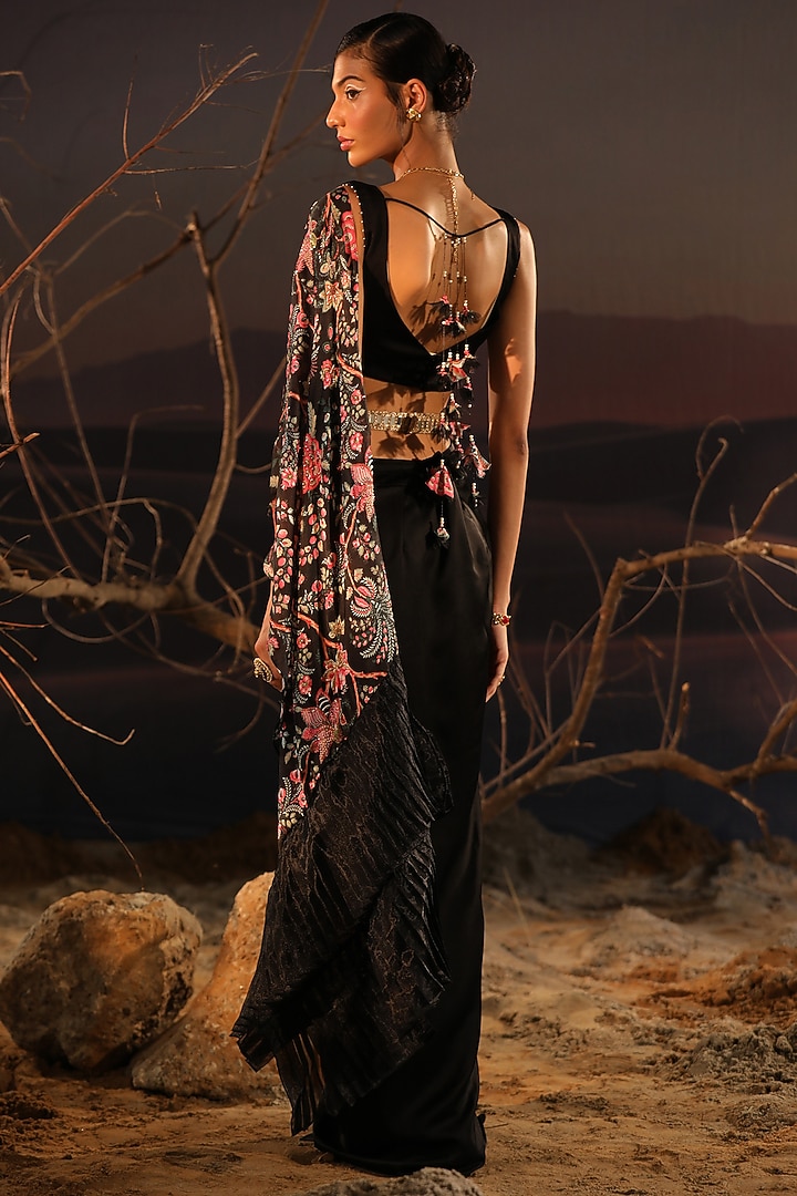 Black Satin & Organza Hand Embroidered Wedding Saree Set by Aditi Gupta at Pernia's Pop Up Shop