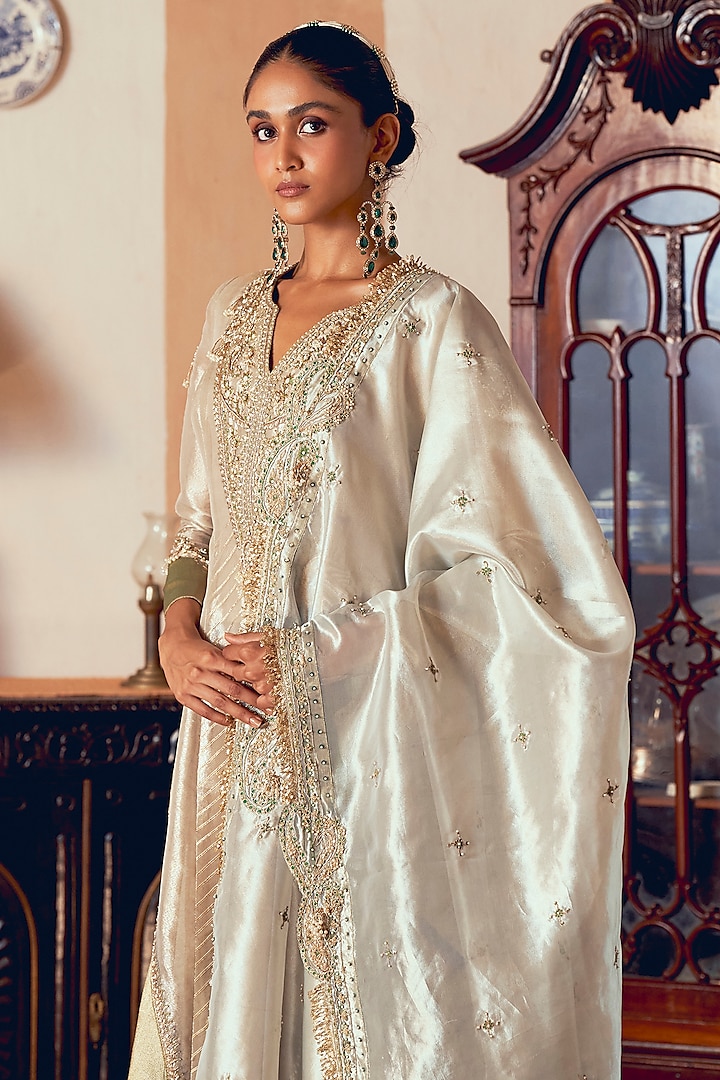 Pearl Gold Jacquard Banarasi Zardosi Work Kalidar Wedding Anarkali Set by Aditi Gupta at Pernia's Pop Up Shop