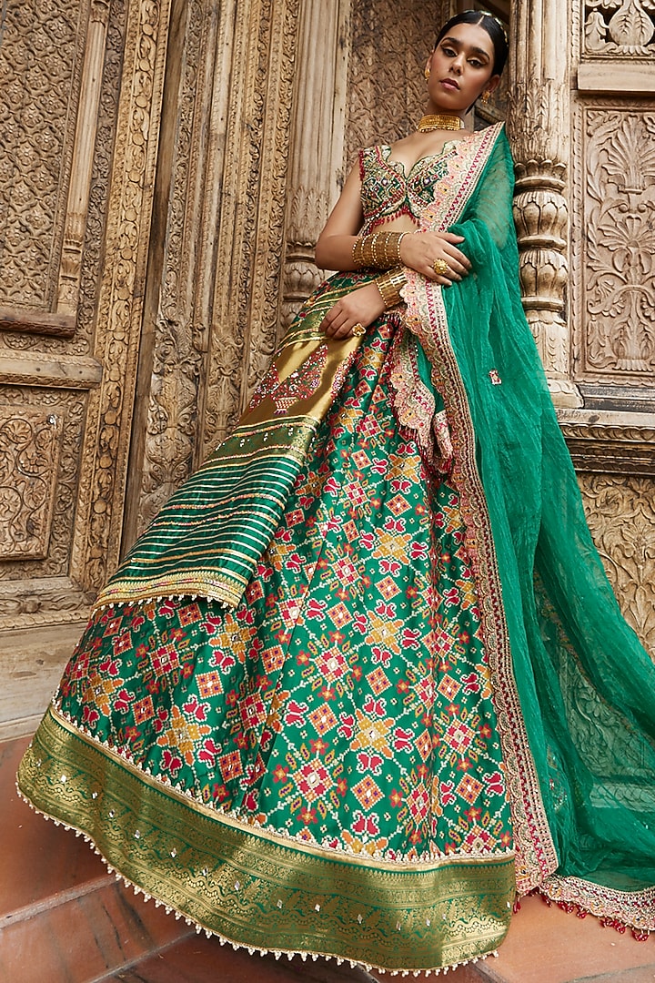 Dark Green Printed Lehenga Set Design by Aditi Gupta at Pernia's Pop Up