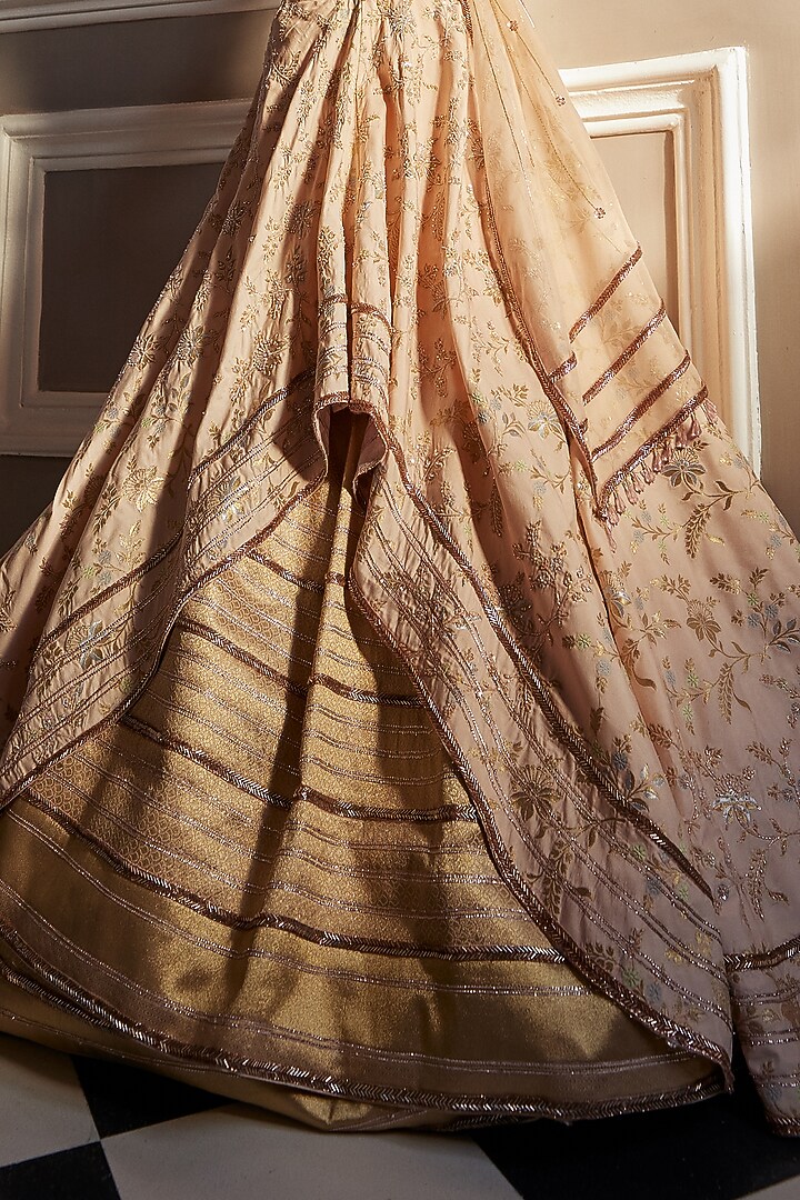 Peach & Gold Embellished Bridal Lehenga Set by Aditi Gupta at Pernia's Pop Up Shop