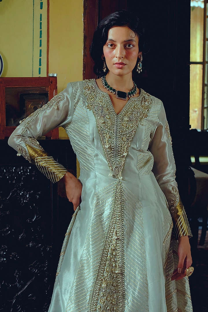 Pearl Gold Silk Zari Tissue Paisley Embroidered Kalidar Wedding Anarkali Set by Aditi Gupta at Pernia's Pop Up Shop