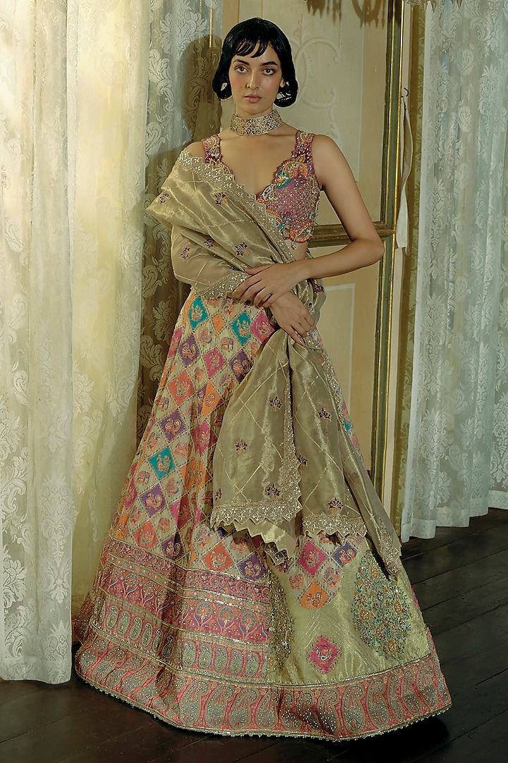 Ivory Jacquard Silk Banarasi Pearl & Floral Embroidered Kalidar Bridal Lehenga Set by Aditi Gupta at Pernia's Pop Up Shop