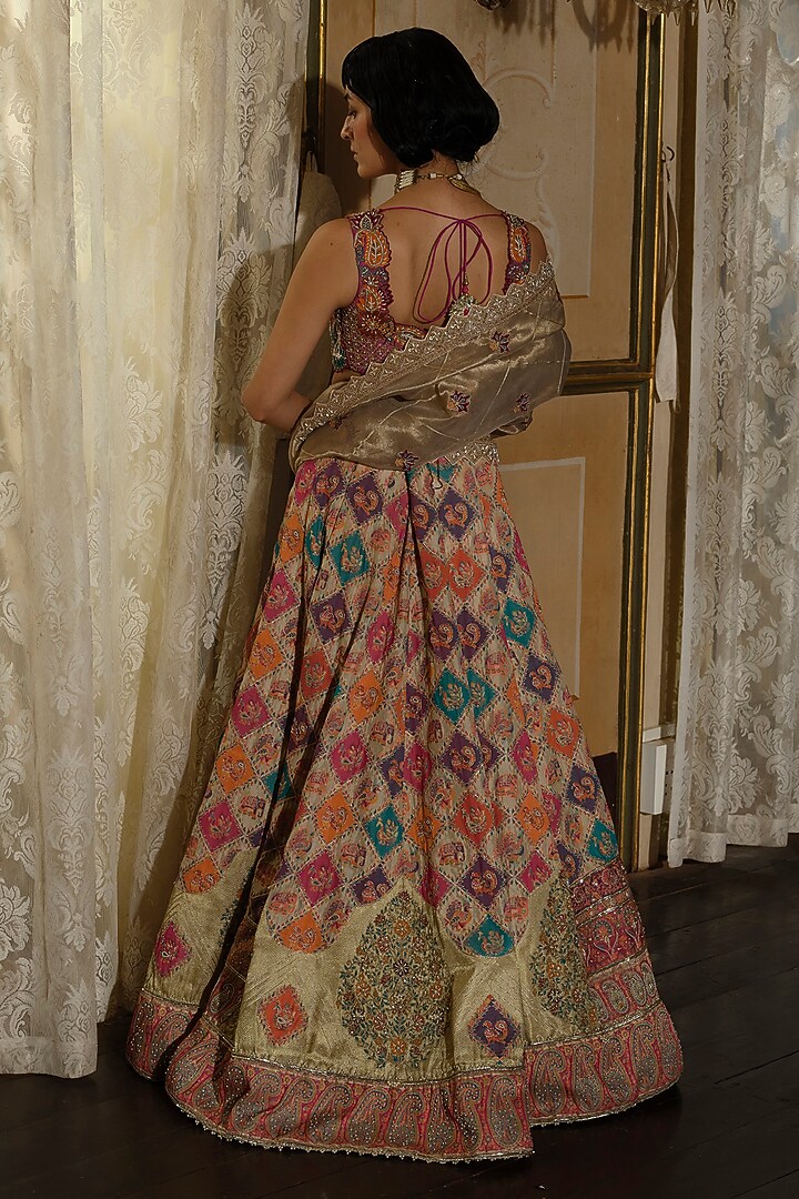 Ivory Jacquard Silk Banarasi Pearl & Floral Embroidered Kalidar Bridal Lehenga Set by Aditi Gupta at Pernia's Pop Up Shop