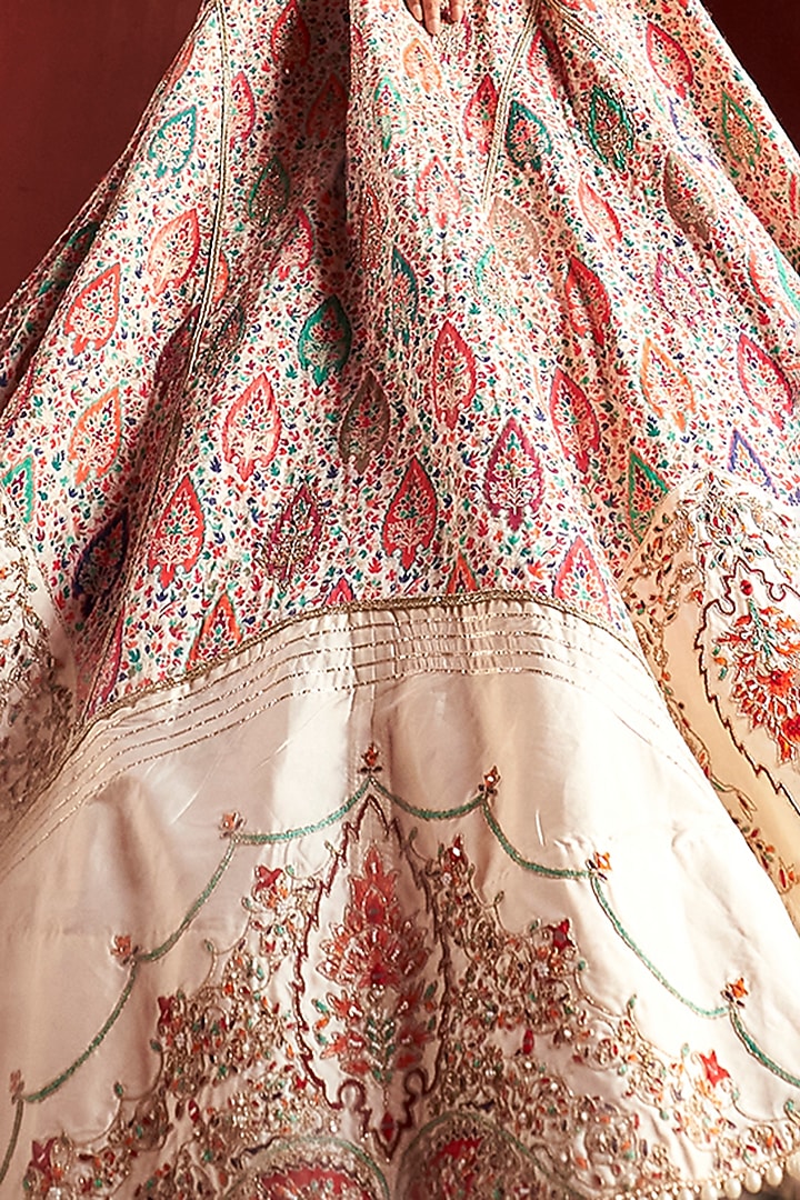 Ivory Jamawar Silk Applique Embroidered Bridal Lehenga Set by Aditi Gupta at Pernia's Pop Up Shop