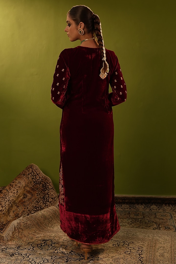 Red Velvet Sequins & Zardosi Handwork Kaftan Set by Aditi Gupta at Pernia's Pop Up Shop