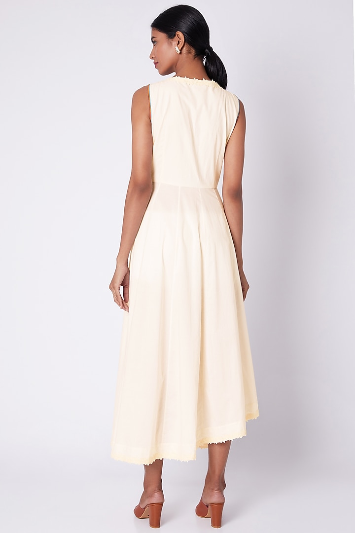 White Embroidered Layered Tunic by Adah at Pernia's Pop Up Shop