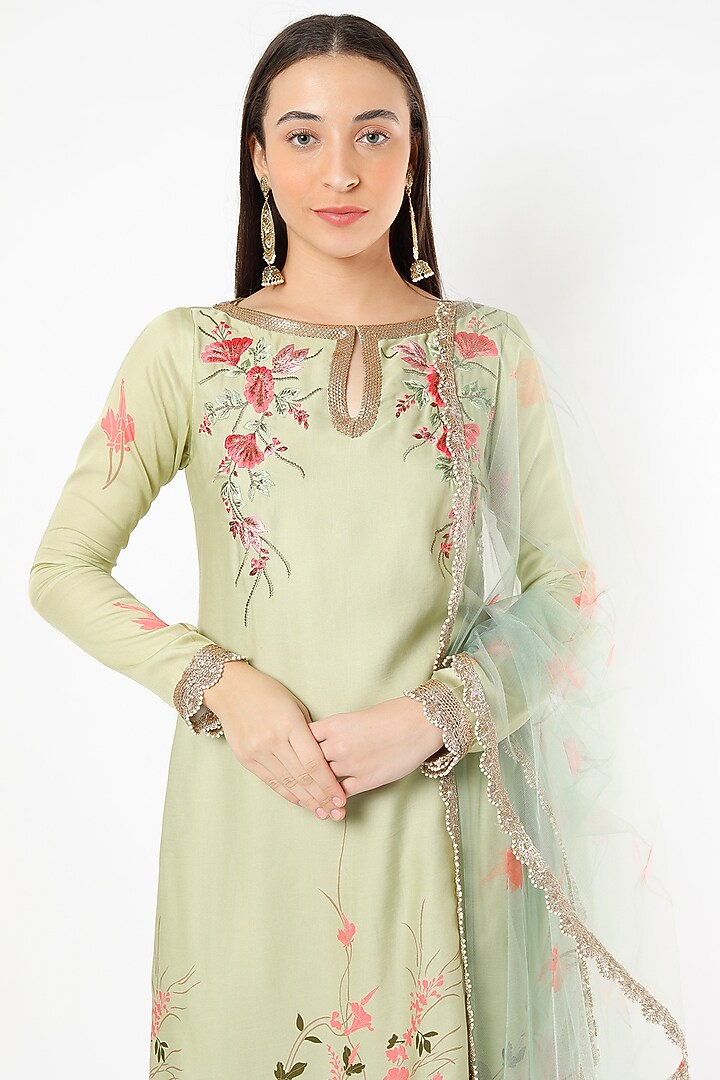 Sage Green Embroidered Kurta Set by Adah at Pernia's Pop Up Shop