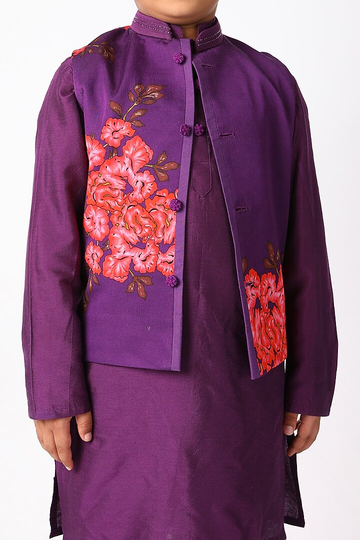 Purple Printed Kurta Set With Bundi Jacket For Boys by Adah Kidswear at Pernia's Pop Up Shop