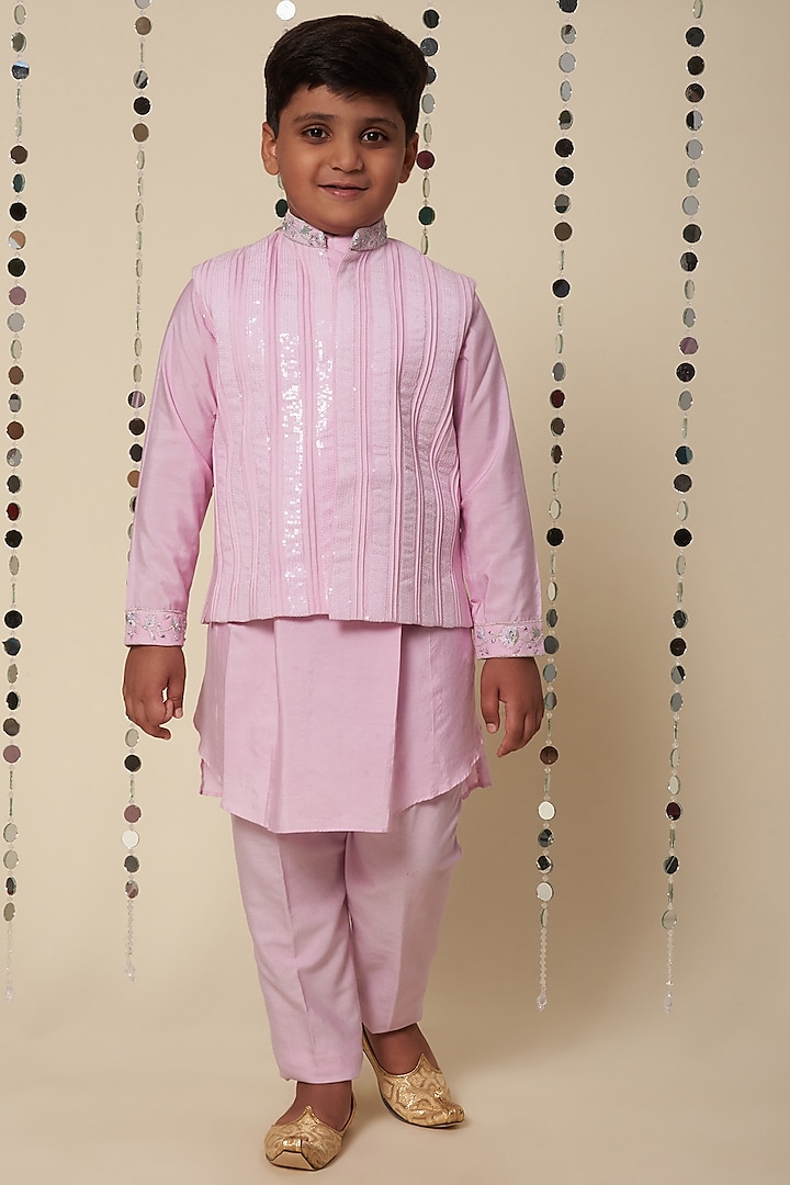 Lilac Embroidered Bundi Jacket With Kurta Set For Boys by Adah Kidswear