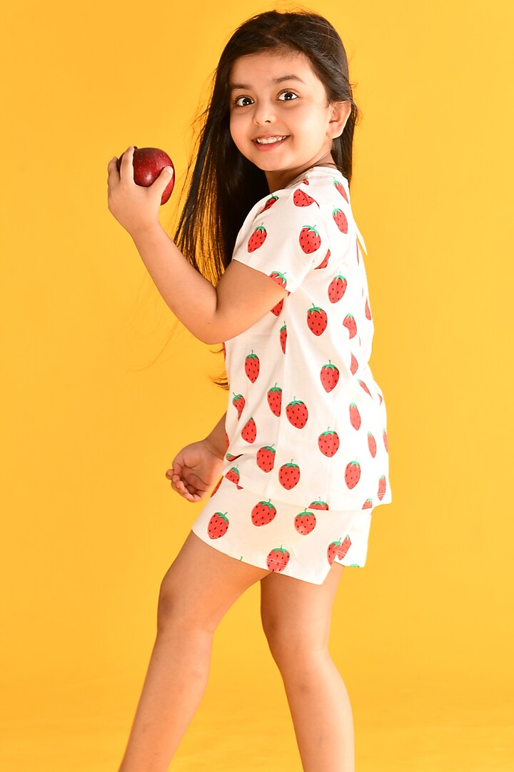 White & Red Printed Night Suit Set For Girls by Anthrilo at Pernia's Pop Up Shop