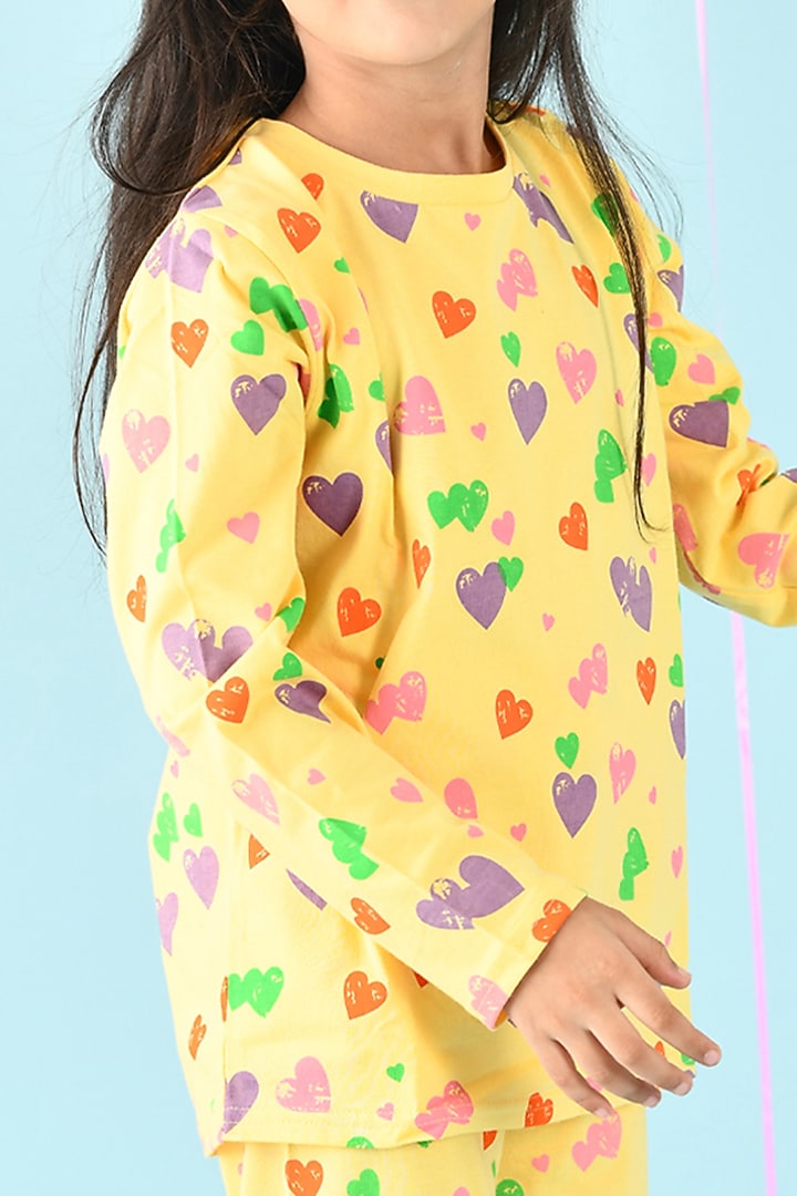 Yellow Printed Night Suit Set For Girls by Anthrilo at Pernia's Pop Up Shop