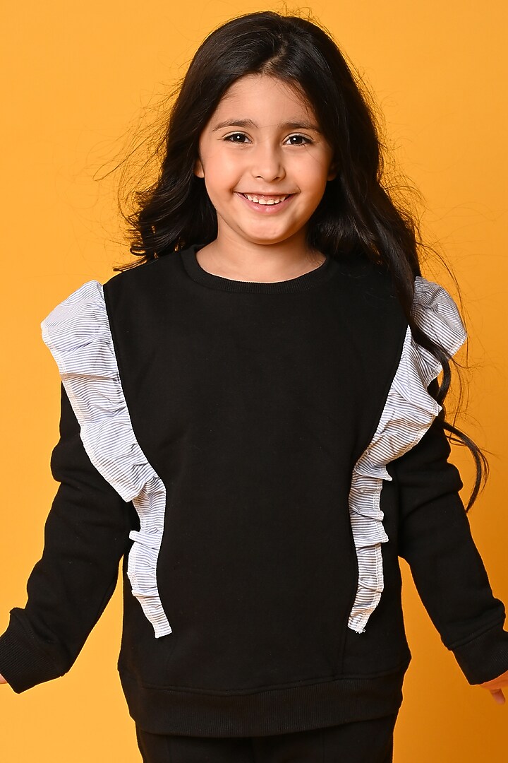 Black Cotton Fleece Jogger Pant Set For Girls by Anthrilo at Pernia's Pop Up Shop