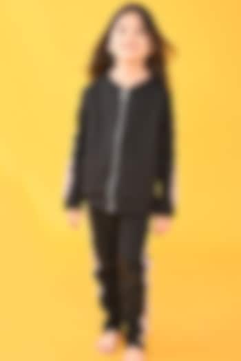 Black Cotton Fleece Jogger Pant Set For Girls by Anthrilo at Pernia's Pop Up Shop