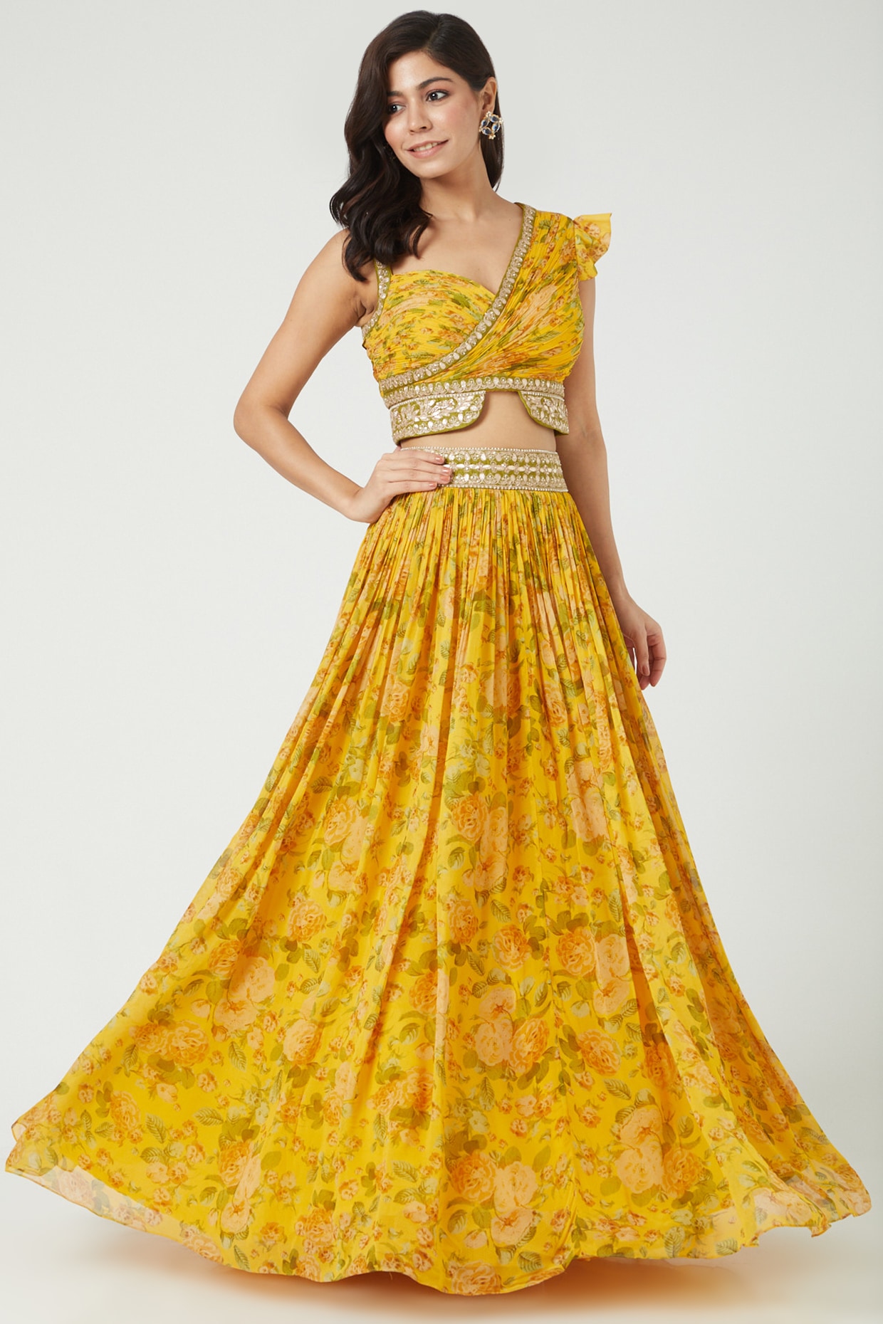 Glam Up In Gorgeous Lehengas This Wedding Season: 9 Top Picks From Myntra