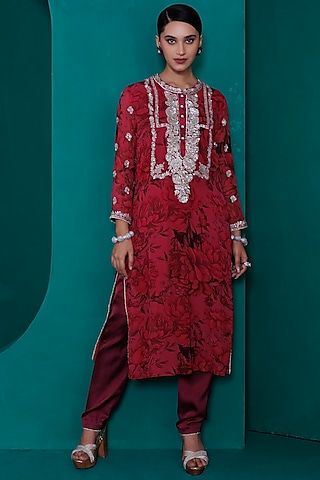 Maroon Georgette Embroidered & Printed Tunic Set by ADI BY ADITYA KHANDELWL